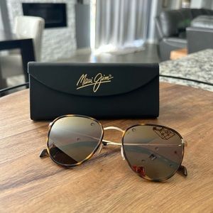 Brand New Maui Women’s sunglasses.